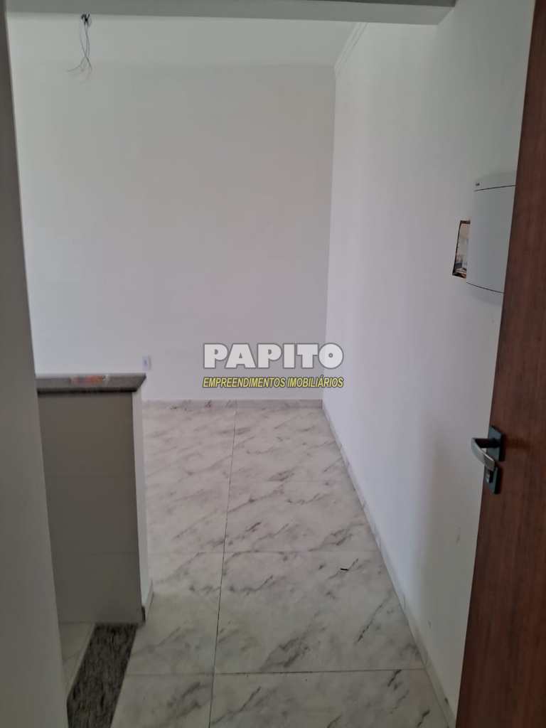 Apartamento em Praia Grande, no bairro Mirim