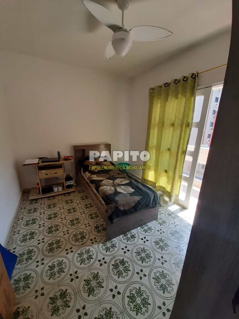 Apartamento em Praia Grande, no bairro Tupi