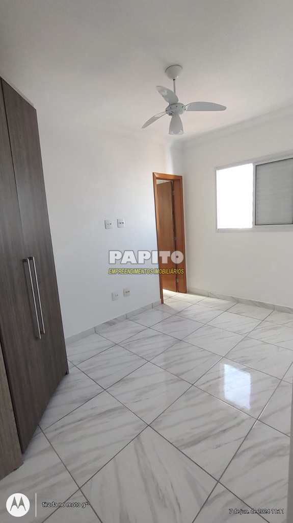 Apartamento em Praia Grande, no bairro Mirim