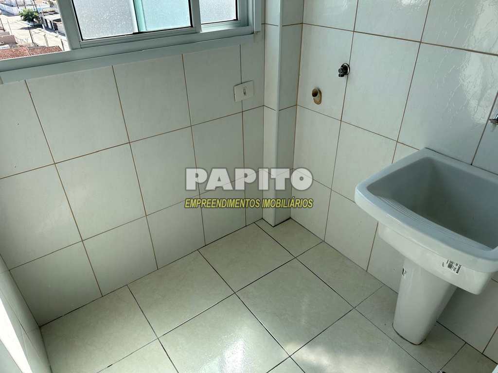 Apartamento em Praia Grande, no bairro Tupi