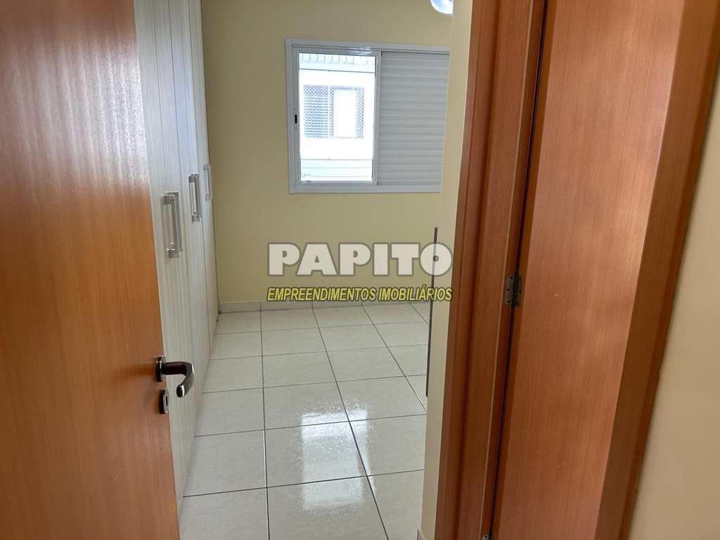 Apartamento em Praia Grande, no bairro Tupi