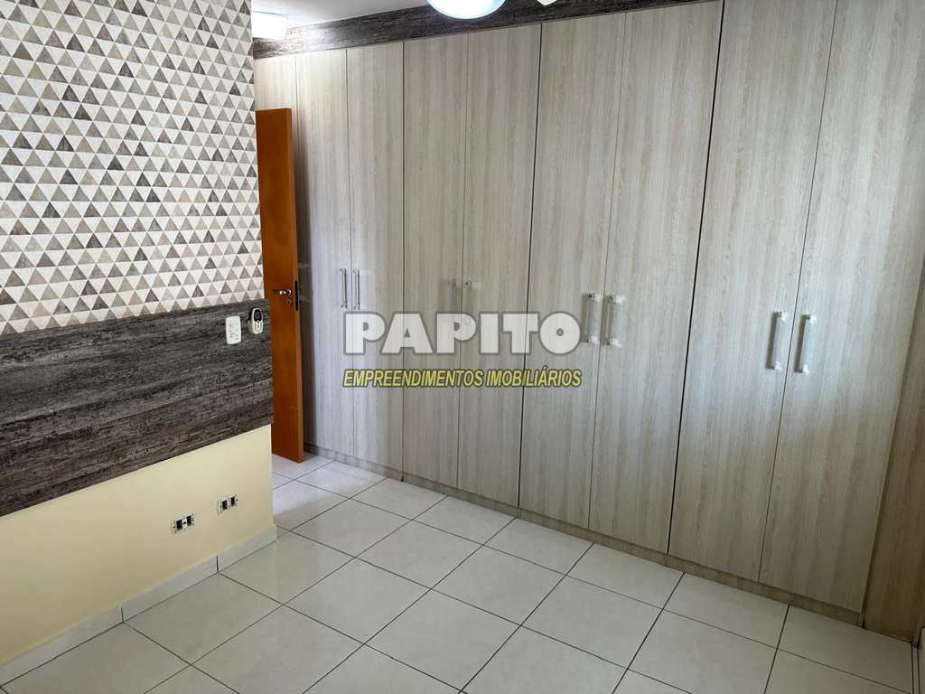Apartamento em Praia Grande, no bairro Tupi