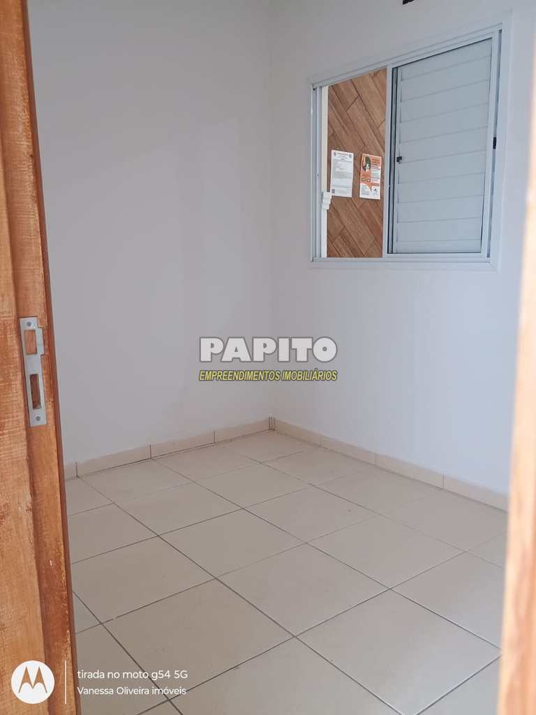 Apartamento em Praia Grande, no bairro Caiçara