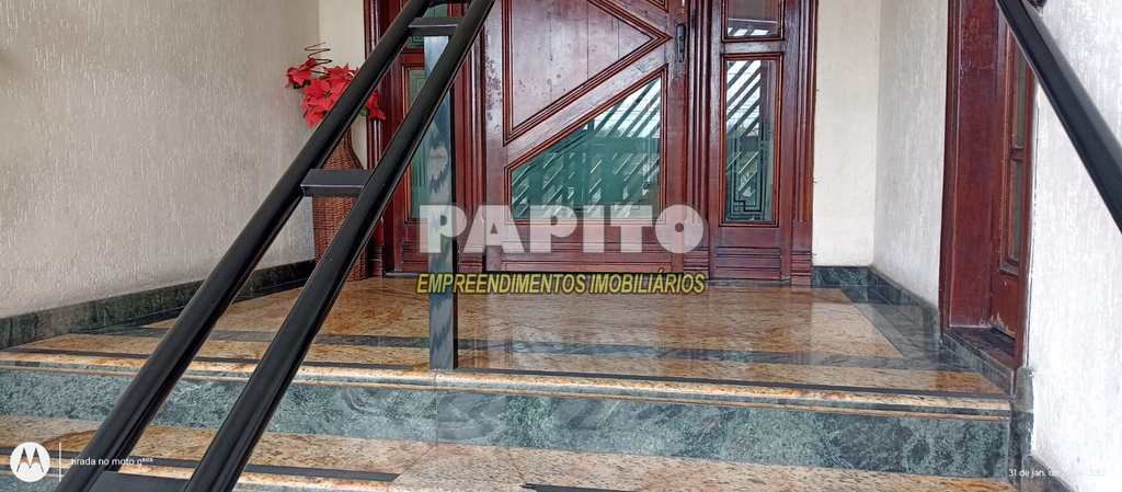 Kitnet em Praia Grande, no bairro Tupi