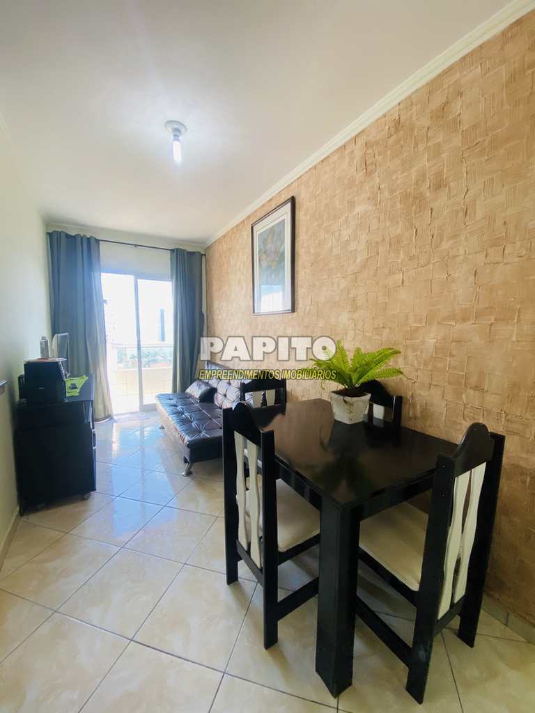 Apartamento em Praia Grande, no bairro Mirim