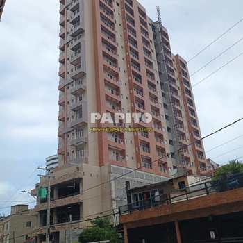 Apartamento em Praia Grande, bairro Boqueirão