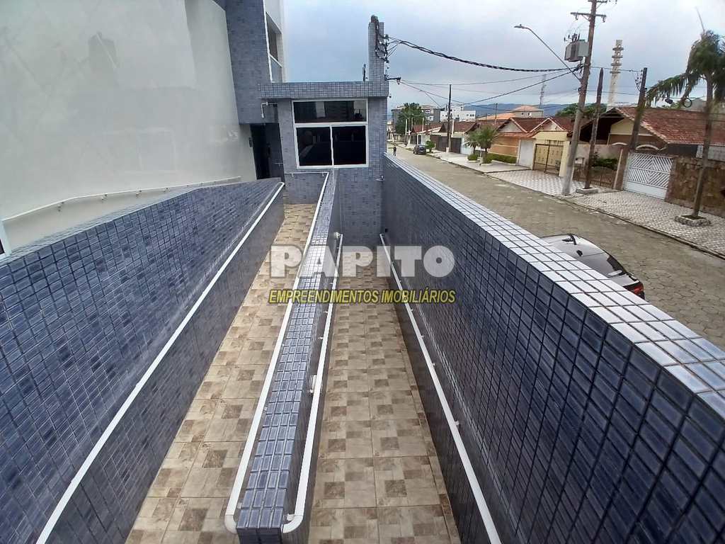 Apartamento em Praia Grande, no bairro Caiçara