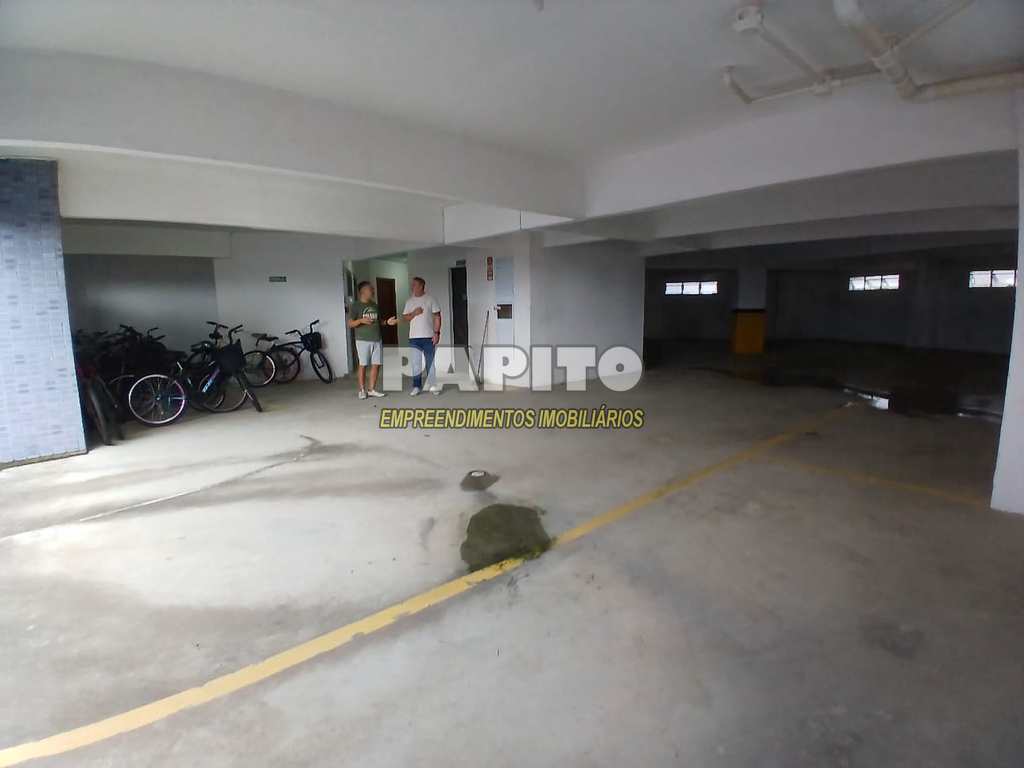 Apartamento em Praia Grande, no bairro Caiçara