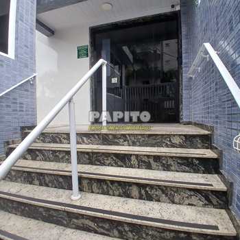 Apartamento em Praia Grande, bairro Caiçara