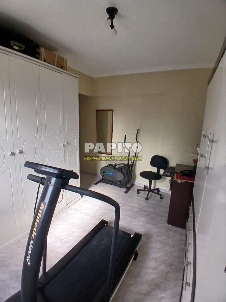 Apartamento em Praia Grande, no bairro Tupi