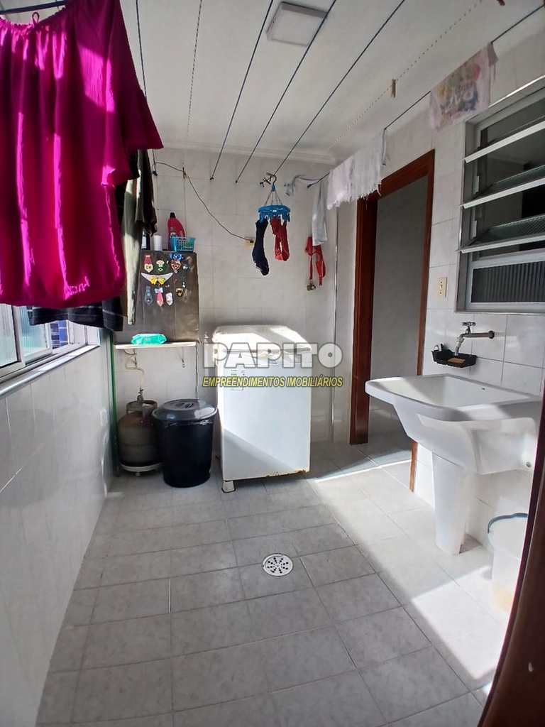 Apartamento em Praia Grande, no bairro Tupi