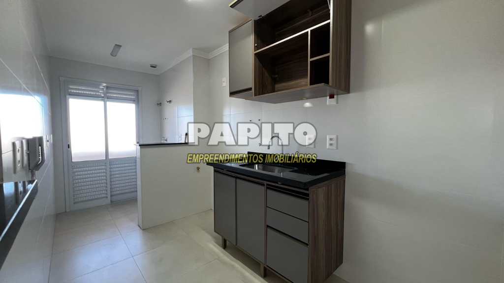 Apartamento em Praia Grande, no bairro Tupi