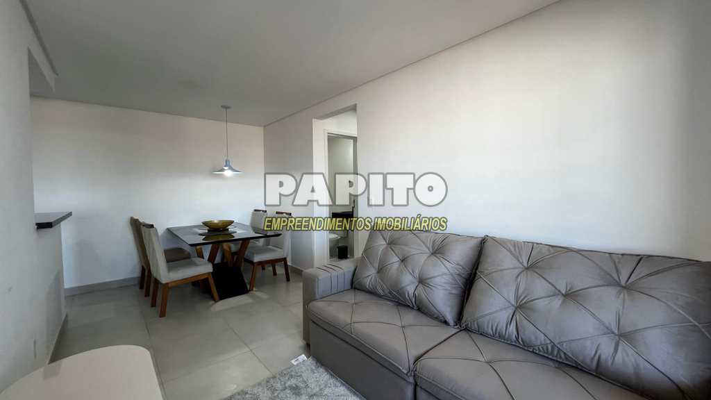 Apartamento em Praia Grande, no bairro Tupi