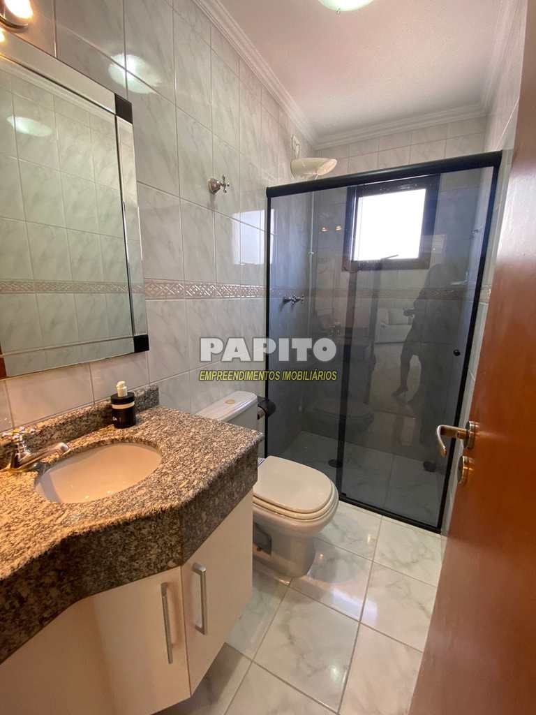 Apartamento em Praia Grande, no bairro Caiçara