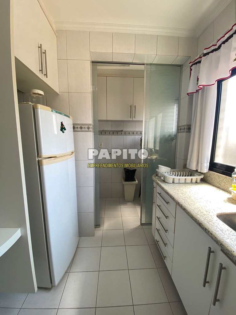 Apartamento em Praia Grande, no bairro Caiçara