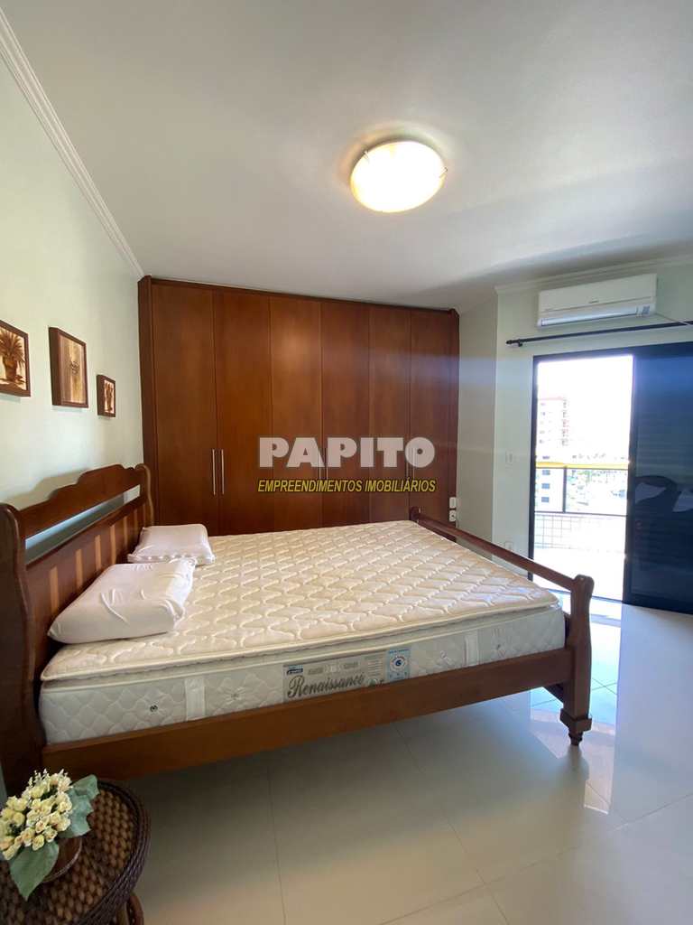 Apartamento em Praia Grande, no bairro Caiçara