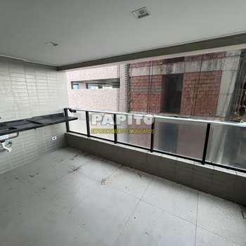 Apartamento em Praia Grande, bairro Maracanã