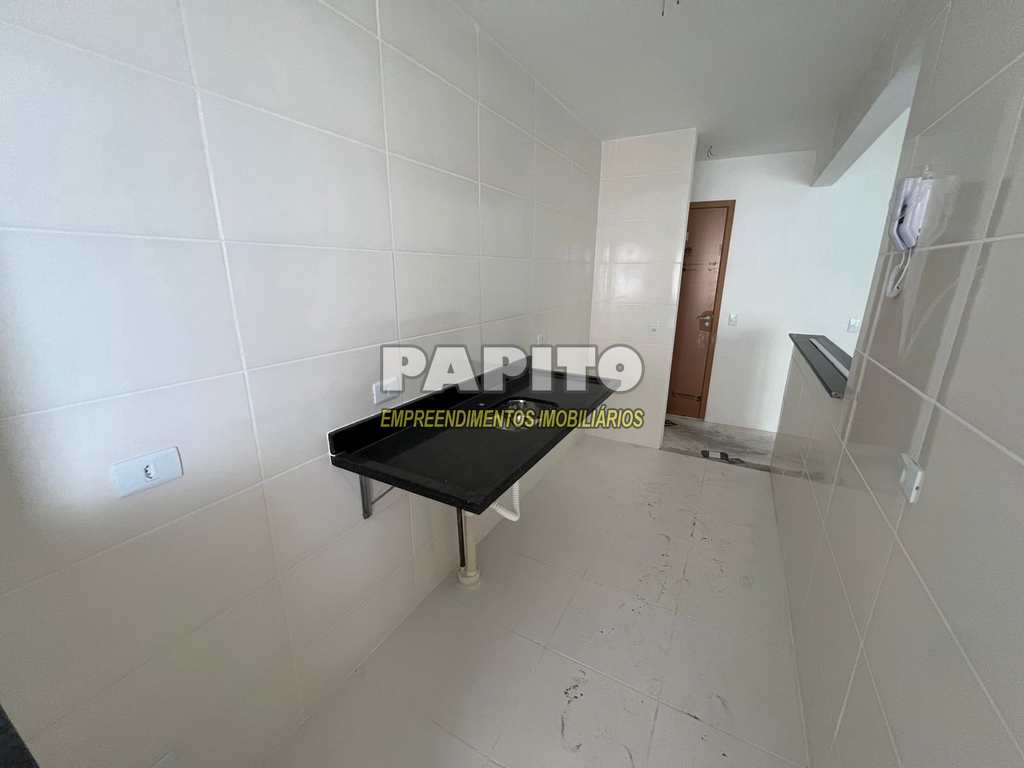 Apartamento em Praia Grande, no bairro Caiçara