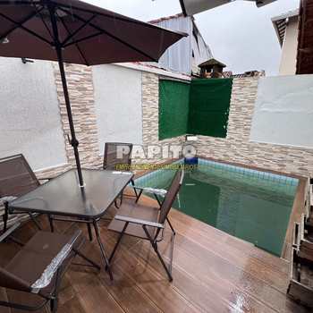 Casa em Praia Grande, bairro Caiçara