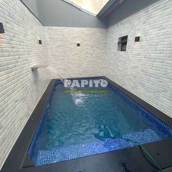 Casa em Praia Grande, bairro Real