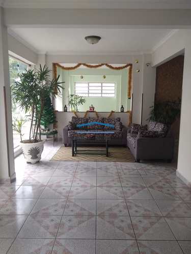 Apartamento, código 130 em São Vicente, bairro Itararé
