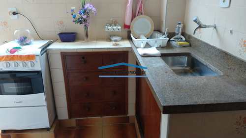 Apartamento, código 208 em São Vicente, bairro Itararé