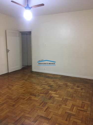 Apartamento, código 212 em São Vicente, bairro Itararé