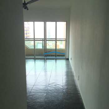 Apartamento em São Vicente, bairro Centro