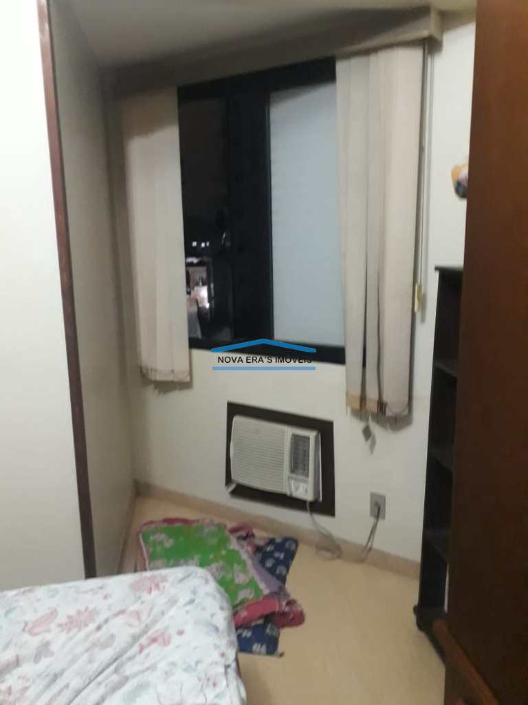Apartamento em São Vicente, no bairro Centro