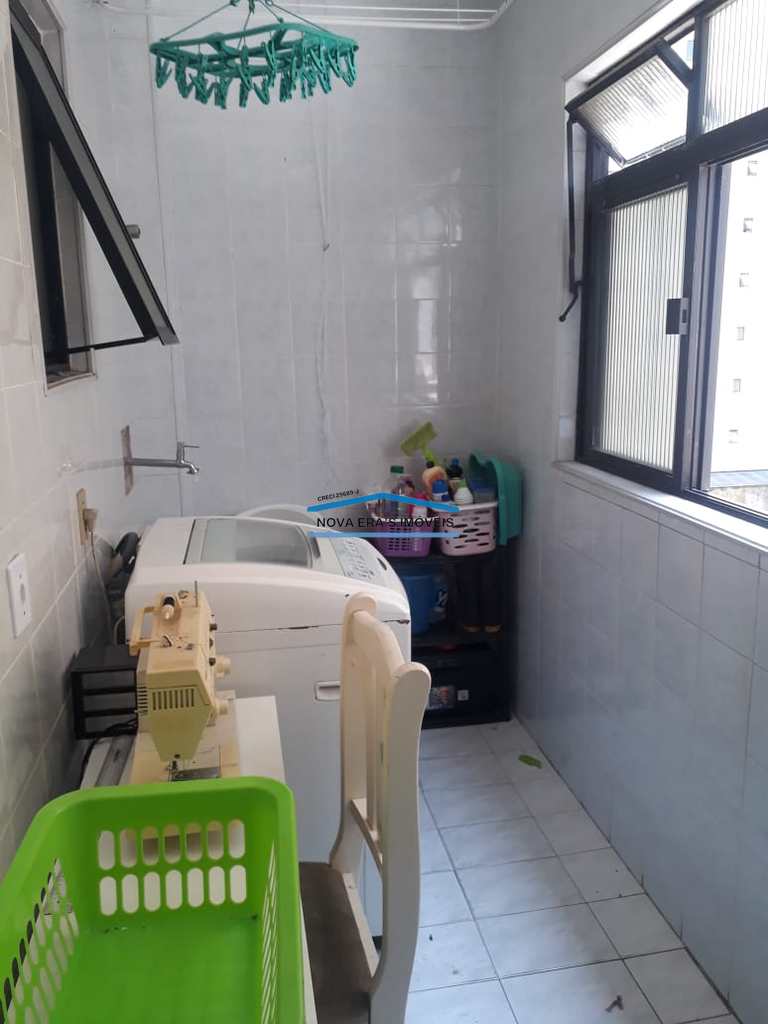 Apartamento em São Vicente, no bairro Centro