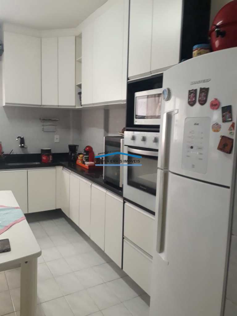 Apartamento em São Vicente, no bairro Centro