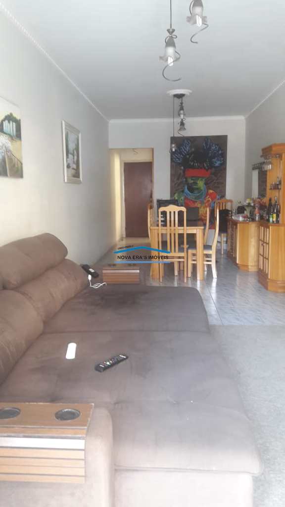 Apartamento em São Vicente, no bairro Centro