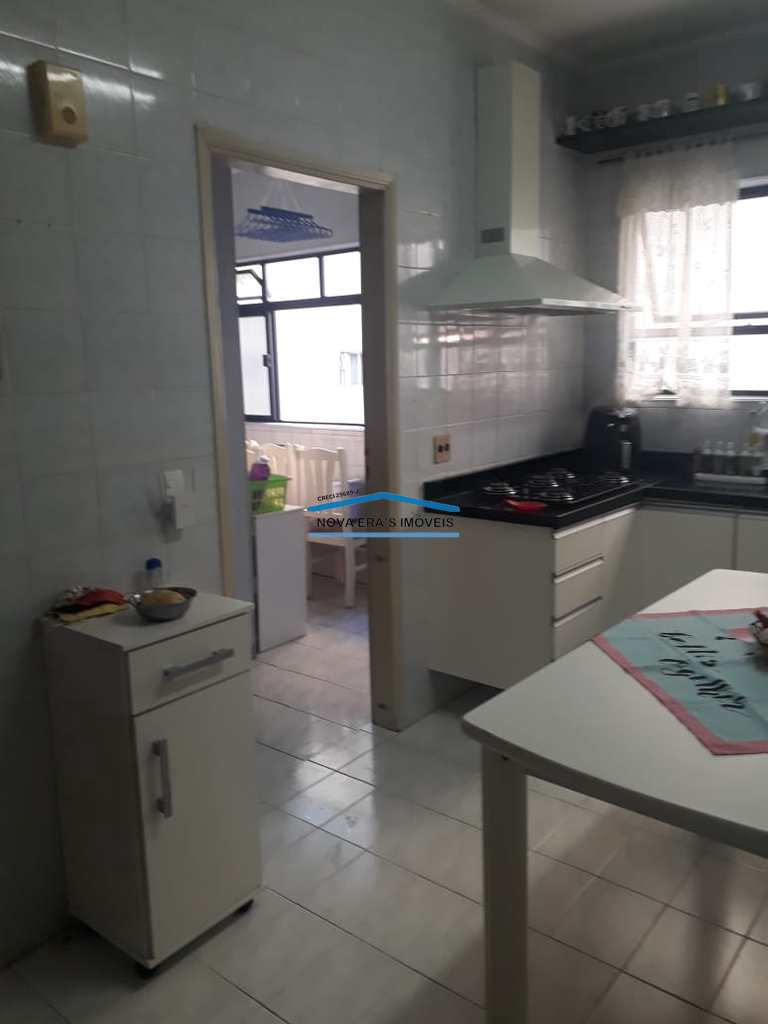 Apartamento em São Vicente, no bairro Centro