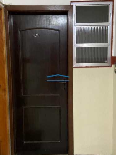 Apartamento, código 305 em São Vicente, bairro Centro