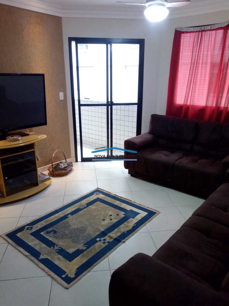 Apartamento em São Vicente, no bairro Itararé