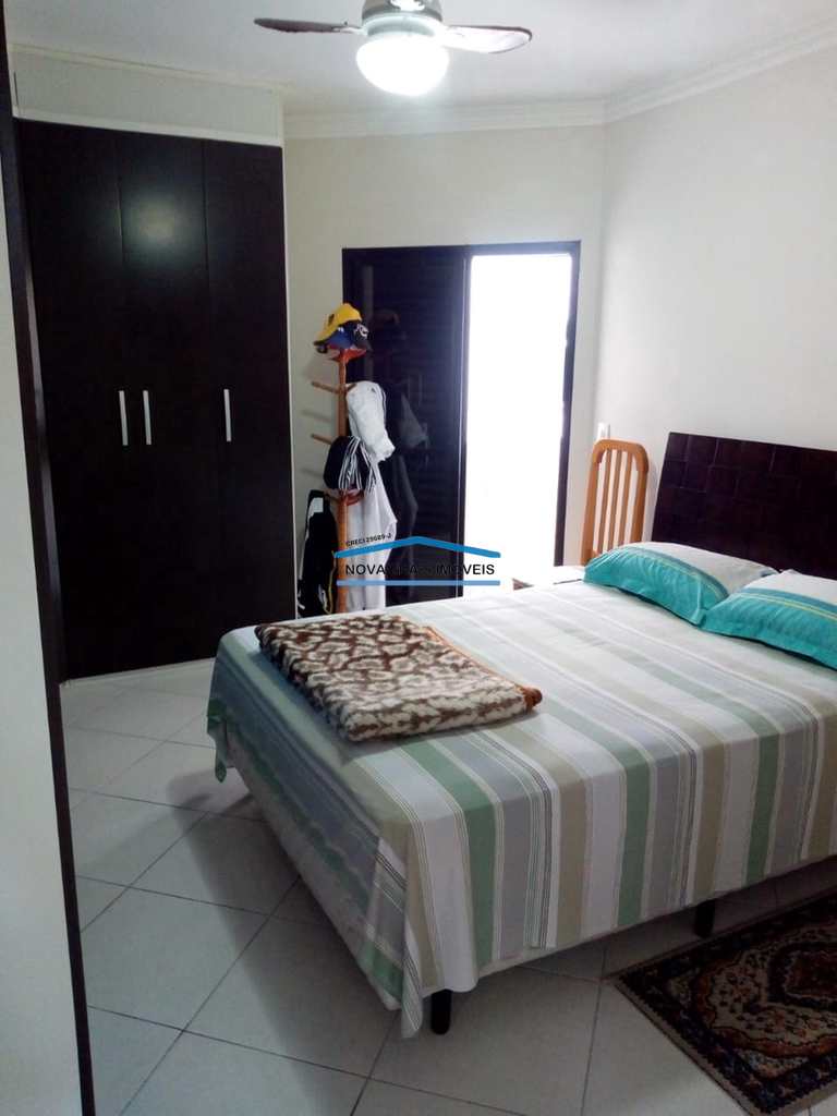 Apartamento em São Vicente, no bairro Itararé
