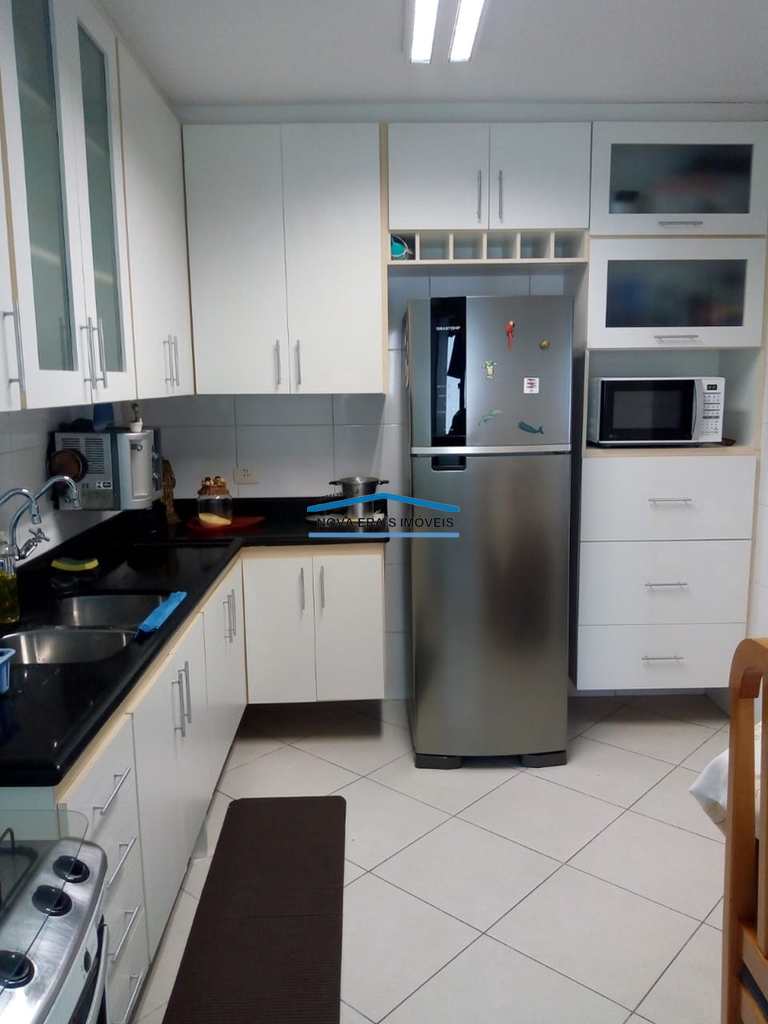 Apartamento em São Vicente, no bairro Itararé