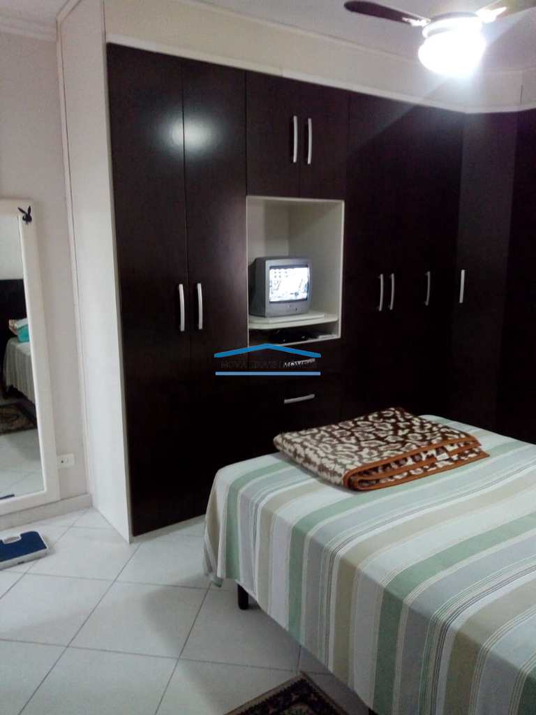 Apartamento em São Vicente, no bairro Itararé