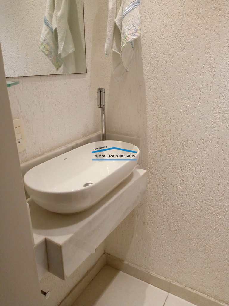Apartamento em São Vicente, no bairro Itararé