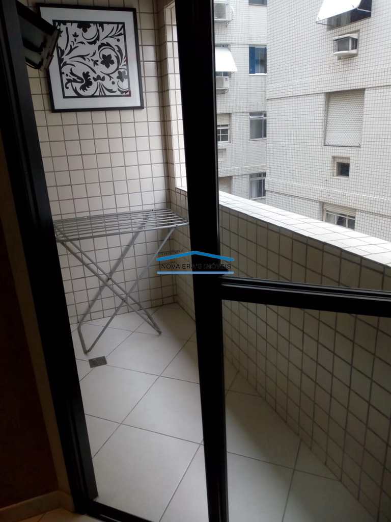 Apartamento em São Vicente, no bairro Itararé