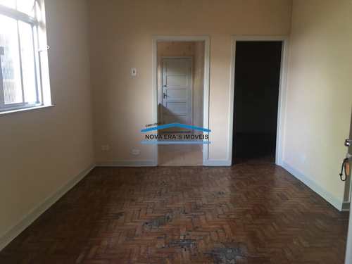 Apartamento, código 374 em São Vicente, bairro Centro