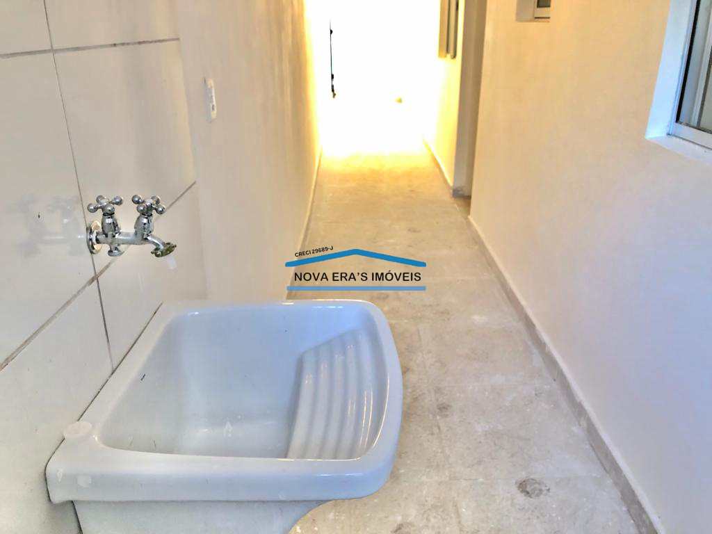 Apartamento em São Vicente, no bairro Vila Cascatinha