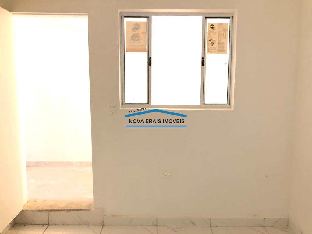 Apartamento em São Vicente, no bairro Vila Cascatinha