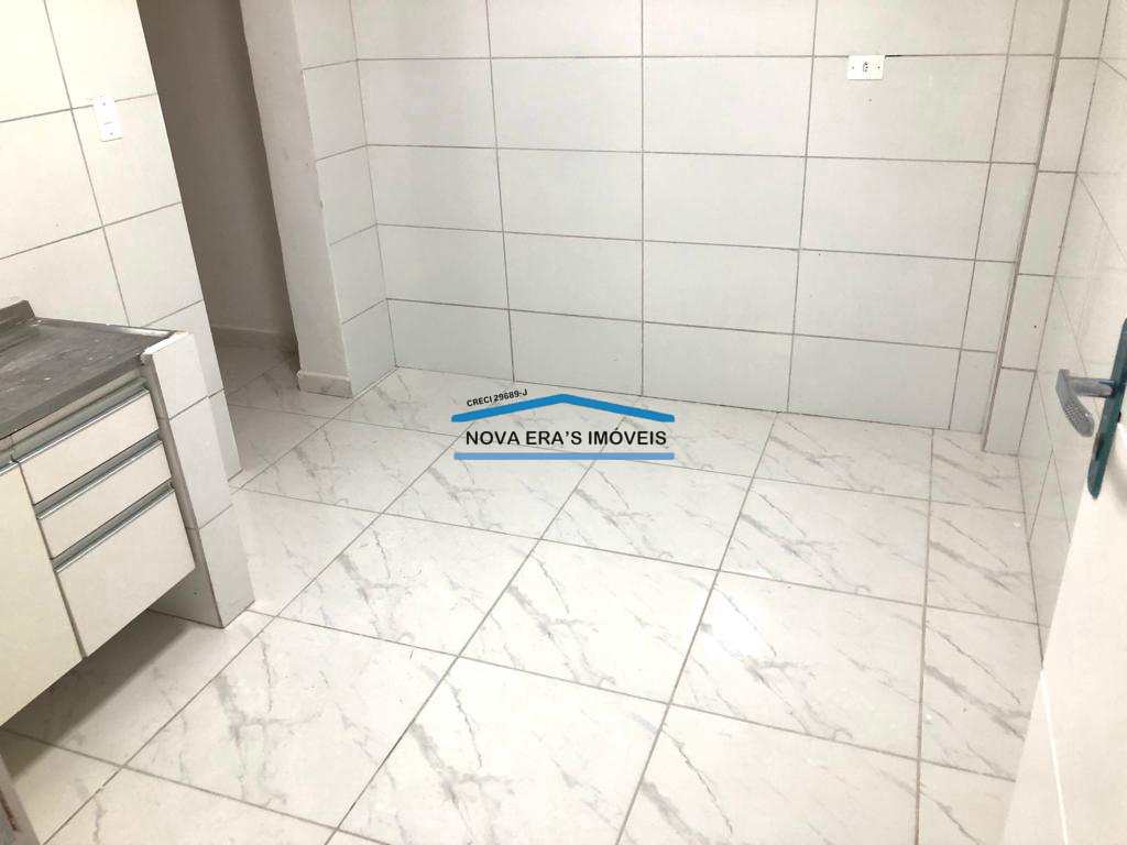 Apartamento em São Vicente, no bairro Vila Cascatinha
