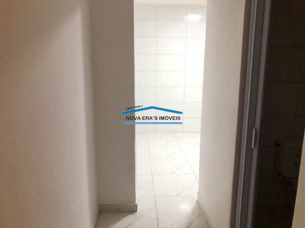 Apartamento em São Vicente, no bairro Vila Cascatinha