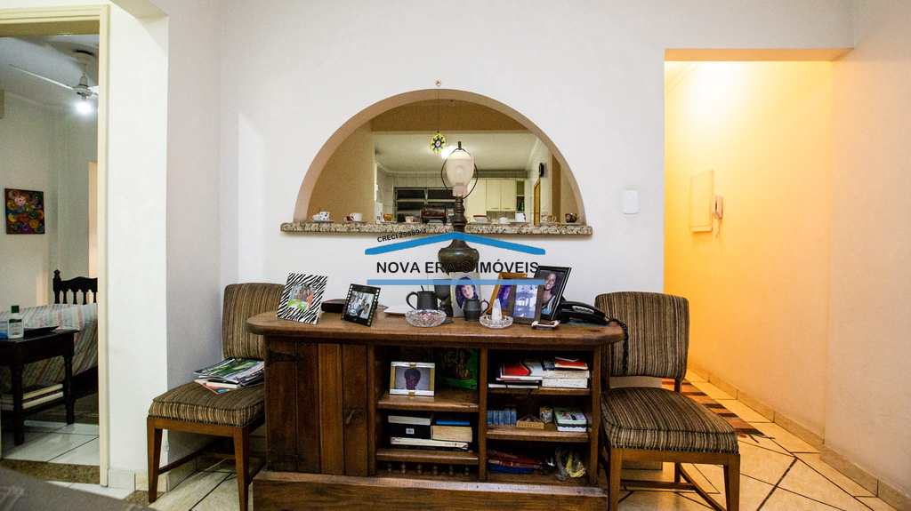 Apartamento em São Vicente, no bairro Centro