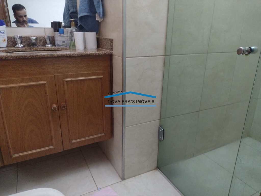 Apartamento em São Vicente, no bairro Itararé