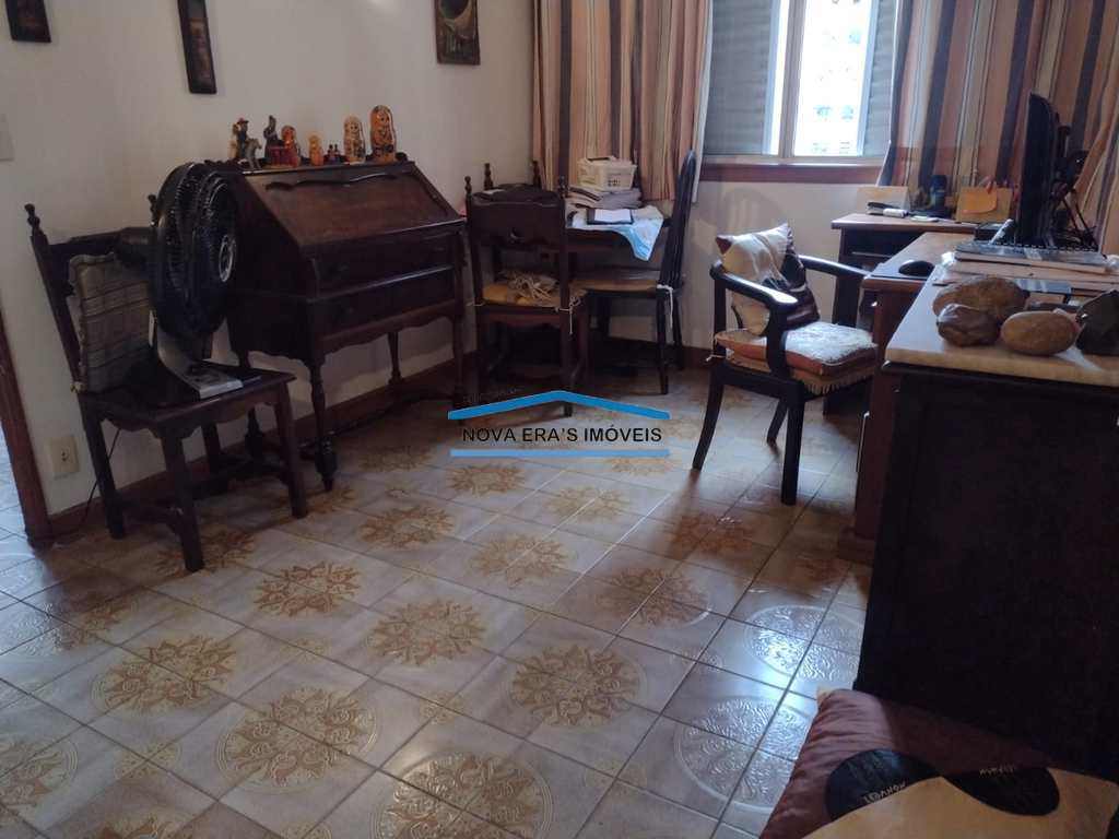 Apartamento em São Vicente, no bairro Itararé