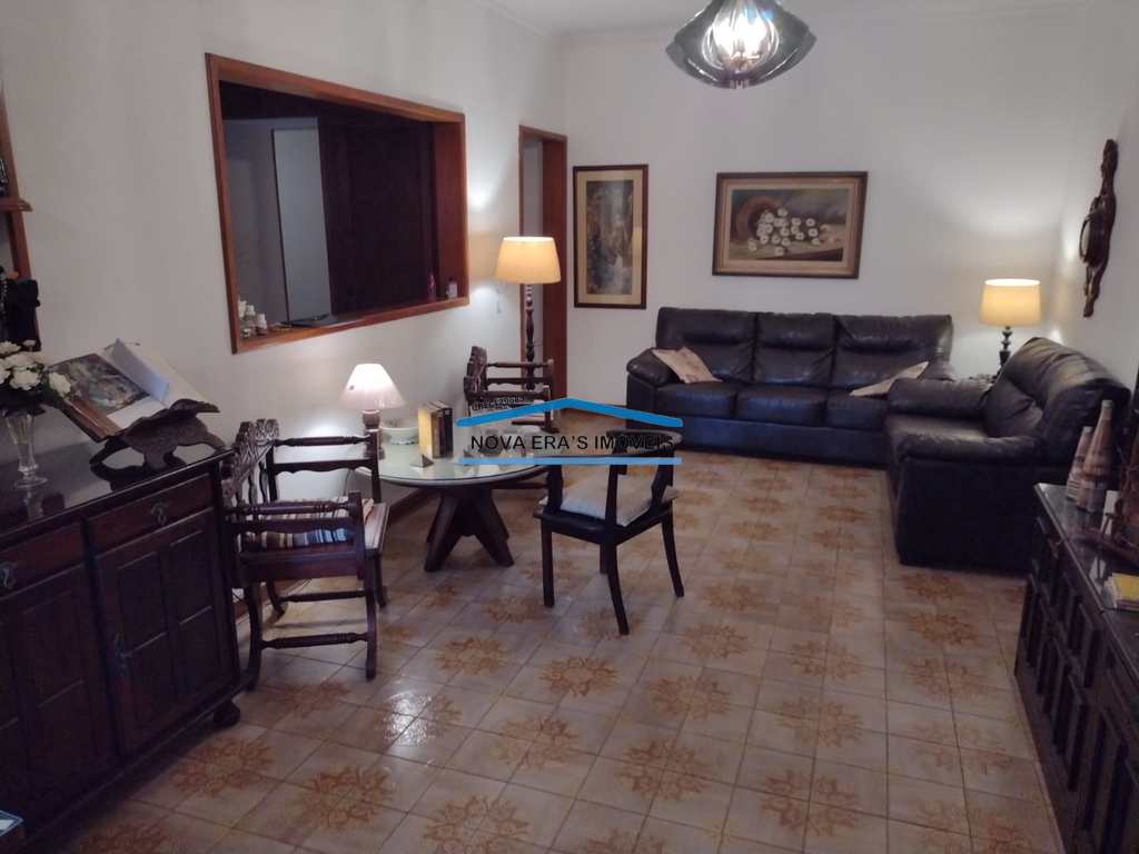 Apartamento em São Vicente, no bairro Itararé