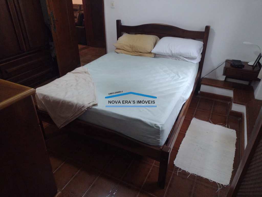 Apartamento em São Vicente, no bairro Itararé